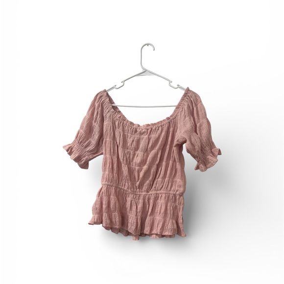 Gilli Blush Textured Off-Shoulder Top - Picture 2 of 6